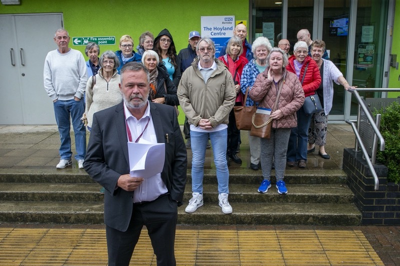 Residents Furious: A residents meeting held at Hoyland library, was hosted by local councillor Dave White, who addressed concerns over a proposed childrens home opening on a quiet residential cul-de-sac. picture Shaun Colborn PD092373