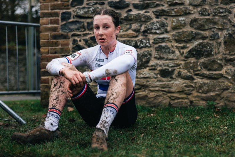 Main image for Imogen third at halfway stage of World Cup Cyclocross