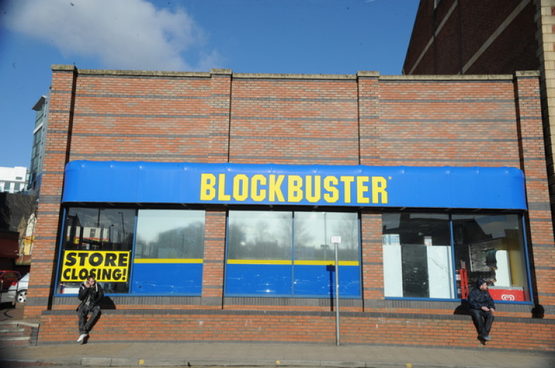 Main image for Blockbuster store to close