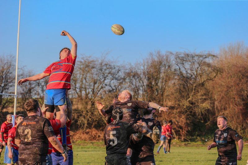 Main image for Dearne expect promotion fight to go down to the wire