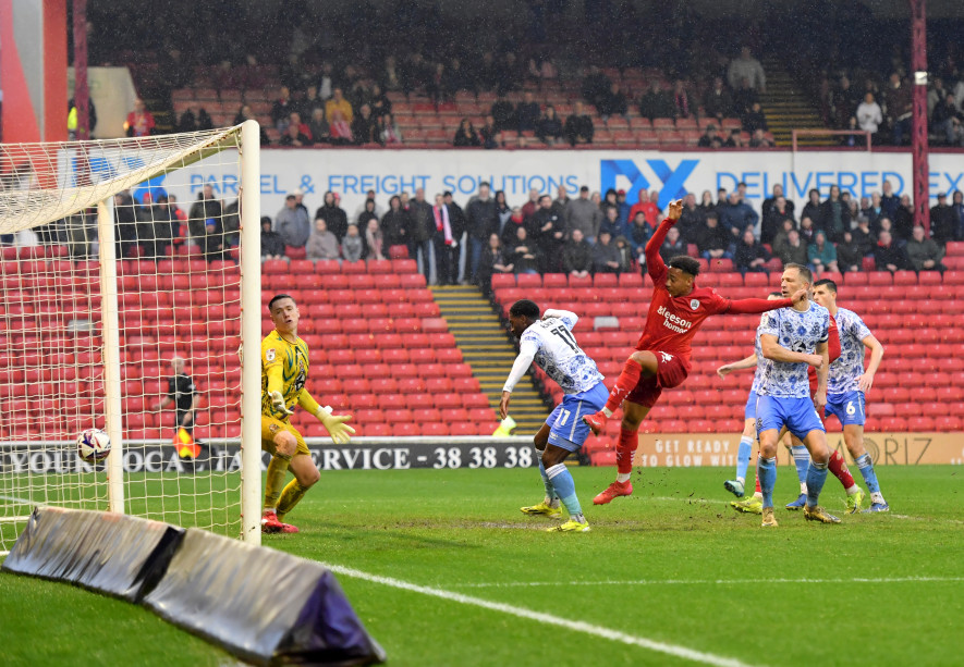 Main image for Hourihane praises youngsters after home draw