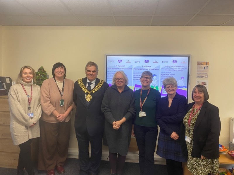 ASK THE QUESTION: Amy Hoyle, Sarah Thompson-Rutherford, Mayor John Clarke, Ruth O’Leary and Couns Jo Newing, Pauline McCarthy and Wendy Cain.