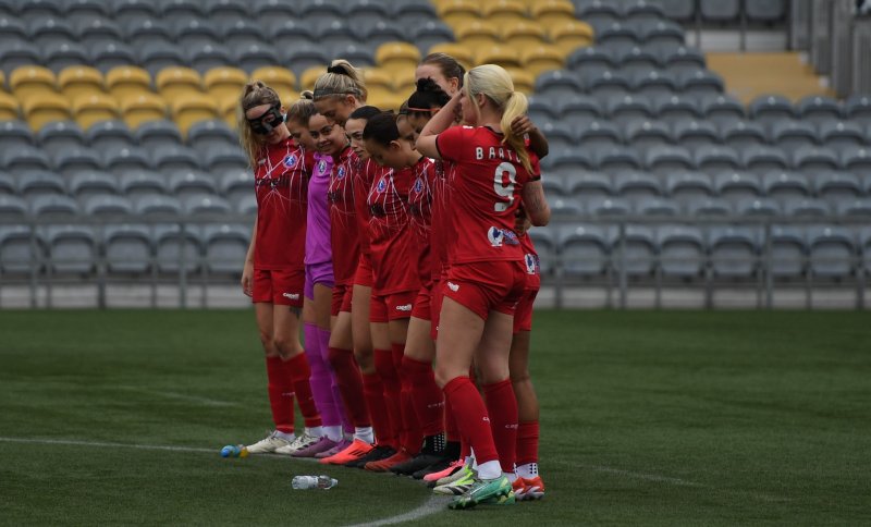 Main image for Snelson at the double in Barnsley WFC’s 5-2 victory