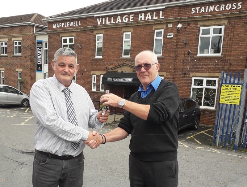 PASSING ON THE TORCH: Nick Hibberd with new manager Gez Morrall.