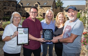 WINNING COMBINATION: The Chronicle’s Ashley Ball presents Brian Sanderson, Angela Sanderson, Chrissy Kyte and Kerry Williams with their award. Picture: Shaun Colborn.